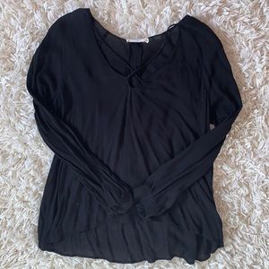 Lush Women’s Flowy Black Tunic